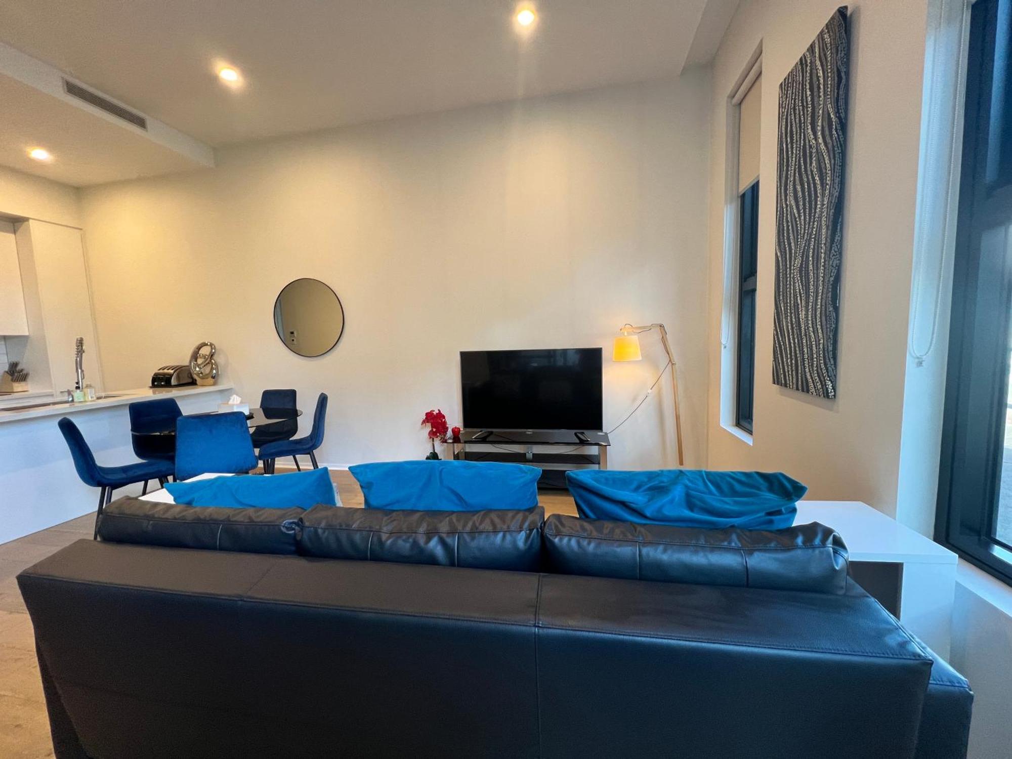 Luxe 2Br Executive Apartment Kingston Pool Parking Wifi Bbq Wine Exterior foto